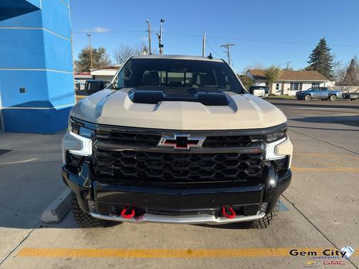 2026 Chevrolet Silverado 1500 ZR2