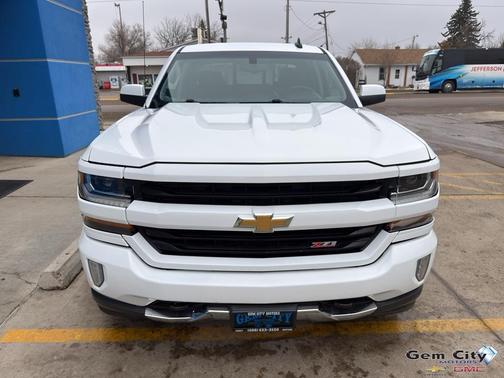 2017 Chevrolet Silverado 1500 2LT