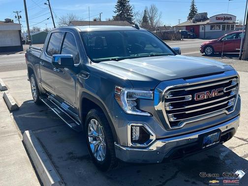 2021 GMC Sierra 1500 SLT