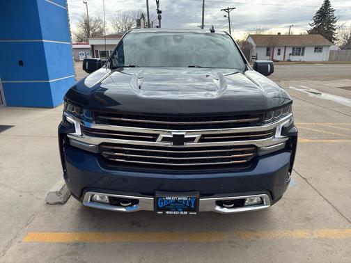 2022 Chevrolet Silverado 1500 High Country