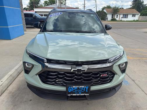 Cacti Green 2024 Chevrolet Trailblazer RS