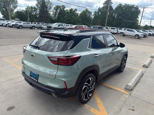 Cacti Green 2024 Chevrolet Trailblazer RS