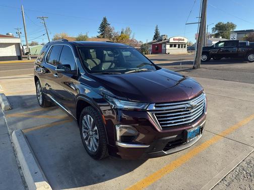 2023 Chevrolet Traverse Premier