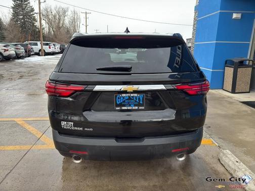 2023 Chevrolet Traverse LS