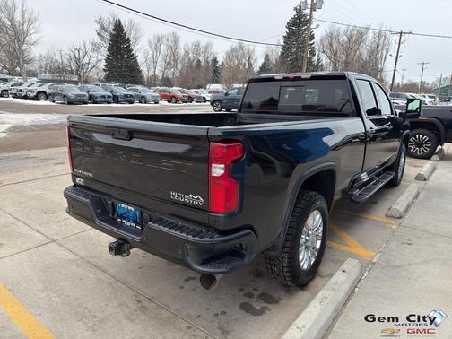 2022 Chevrolet Silverado 3500 High Country