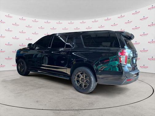 2023 Chevrolet Suburban 4WD Z71