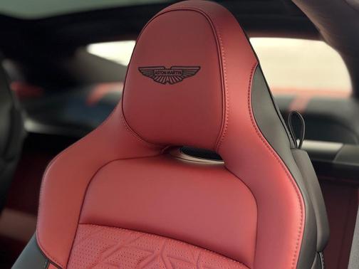 2025 Aston Martin Vanquish V12