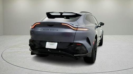 2024 Aston Martin DBX 707