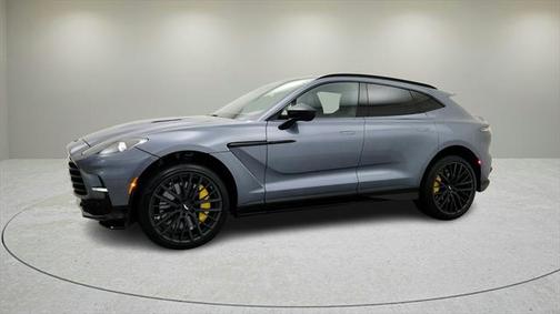 2024 Aston Martin DBX 707