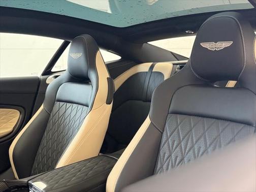 2025 Aston Martin DB12