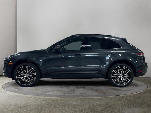 2024 Porsche Macan T