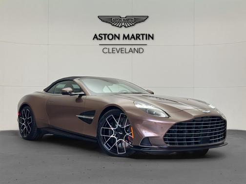 2026 Aston Martin Vanquish Volante