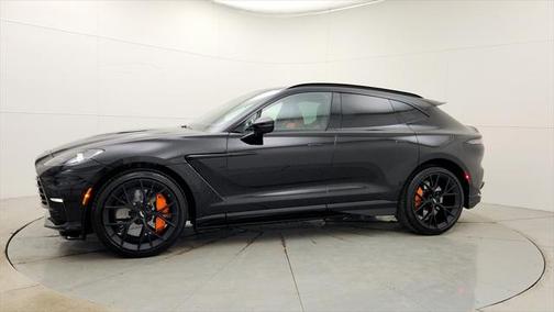 2025 Aston Martin DBX 707