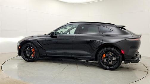 2025 Aston Martin DBX 707