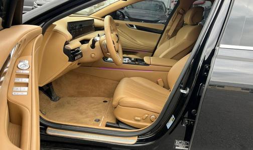 Vik Black 2025 Genesis G80 2.5T