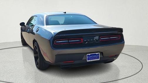 Granite Crystal Clearcoat Metallic 2022 Dodge Challenger SRT Hellcat
