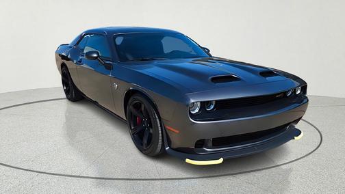 Granite Crystal Clearcoat Metallic 2022 Dodge Challenger SRT Hellcat