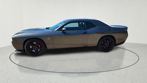 Granite Crystal Clearcoat Metallic 2022 Dodge Challenger SRT Hellcat