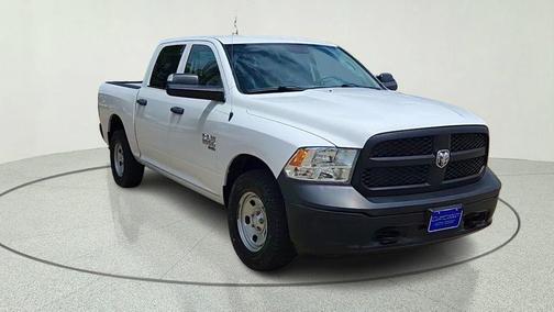 Bright White Clearcoat 2019 RAM 1500 Classic Tradesman