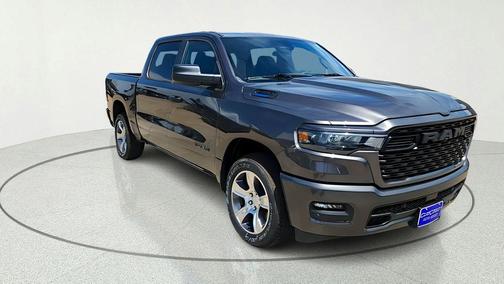 Granite Crystal Clearcoat Metallic 2026 RAM 1500 Express