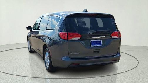 Granite Crystal Clearcoat Metallic 2021 Chrysler Voyager LX