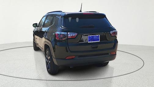 Diamond Black 2026 Jeep Compass Latitude
