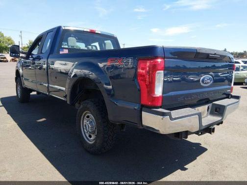 Blue Jeans Metallic 2018 Ford F-250 XL