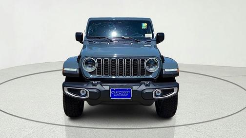 Anvil Clearcoat 2026 Jeep Wrangler Sahara