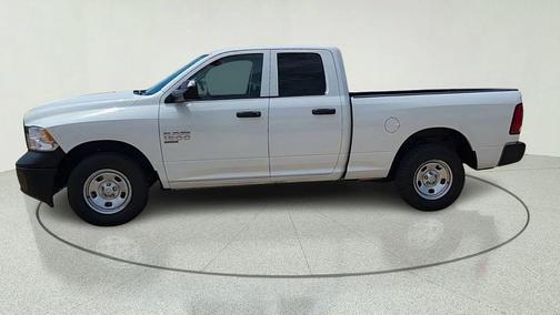 Bright White Clearcoat 2022 RAM 1500 Classic Tradesman