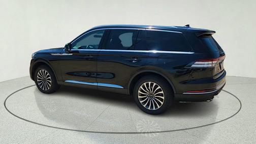 Black 2021 Lincoln Aviator Reserve AWD