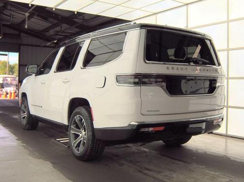 Bright White Clearcoat 2023 Jeep Grand Wagoneer Base