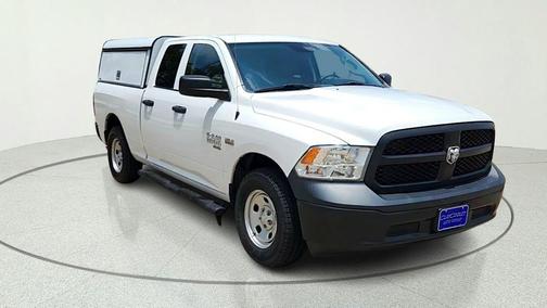 Bright White Clearcoat 2022 RAM 1500 Classic Tradesman