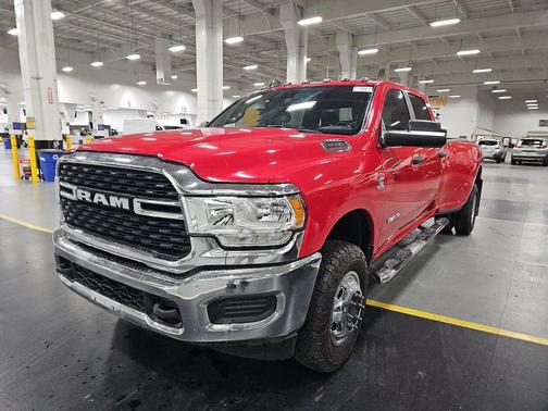 Flame Red Clearcoat 2022 RAM 3500 Big Horn