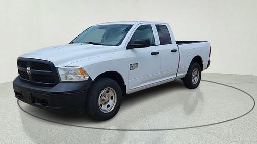 Bright White Clearcoat 2019 RAM 1500 Classic Tradesman