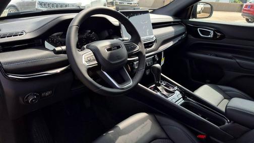Fathom Blue Pearlcoat 2026 Jeep Compass Latitude