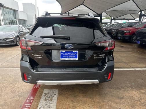 Crystal Black Silica 2021 Subaru Outback Touring XT