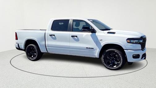 Bright White Clearcoat 2026 RAM 1500 Big Horn/Lone Star