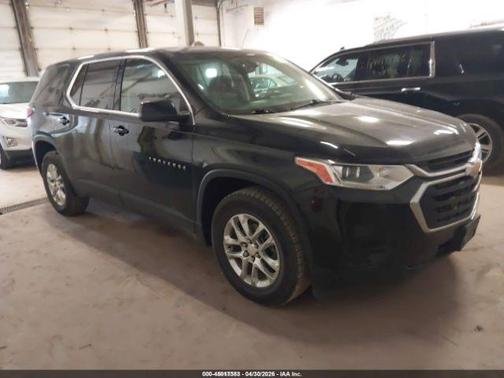 Mosaic Black Metallic 2021 Chevrolet Traverse LS