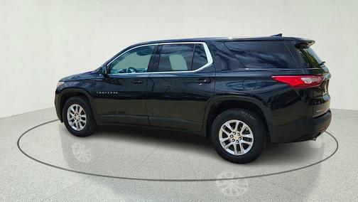 Mosaic Black Metallic 2021 Chevrolet Traverse LS