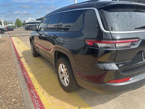 Diamond Black 2023 Jeep Grand Cherokee L Limited