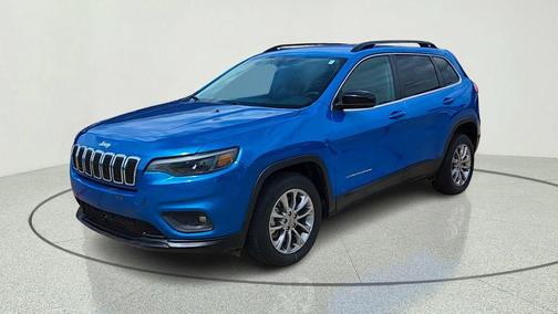 Hydro Blue Pearlcoat 2022 Jeep Cherokee Latitude Lux