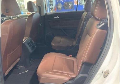 2022 Volkswagen Atlas 3.6L SE w/Technology