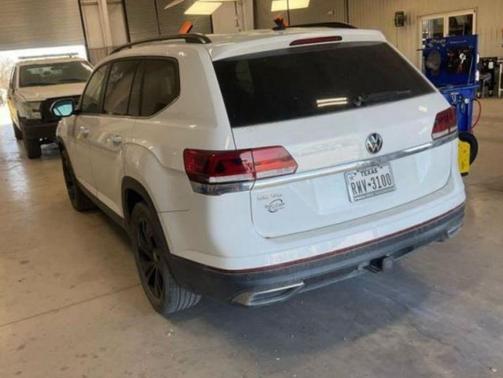 2022 Volkswagen Atlas 3.6L SE w/Technology