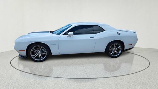 White Knuckle Clearcoat 2022 Dodge Challenger R/T
