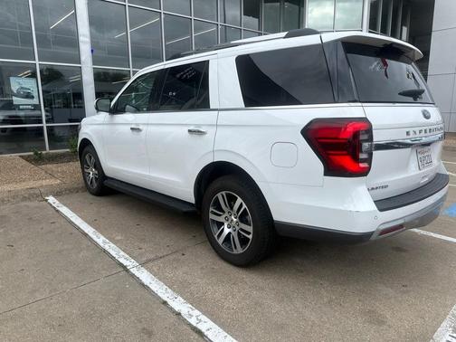 Oxford White 2024 Ford Expedition Limited