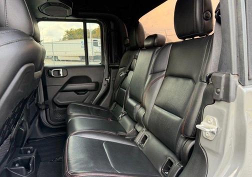 Sting Gray Clearcoat 2022 Jeep Gladiator Rubicon