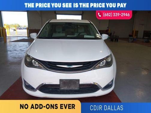 Bright White Clearcoat 2018 Chrysler Pacifica Hybrid Touring Plus