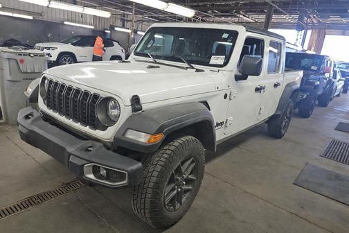 Bright White Clearcoat 2025 Jeep Gladiator Sport