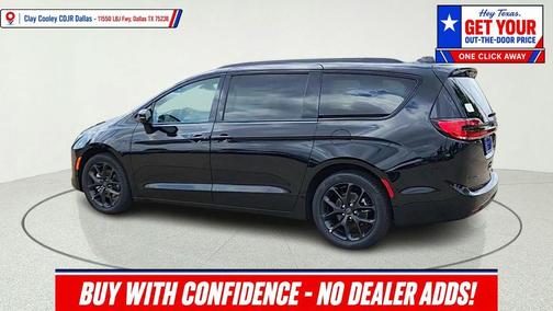 Diamond Black 2027 Chrysler Pacifica LIMITED