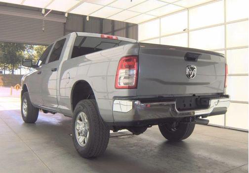 Billet Silver Metallic Clearcoat 2022 RAM 2500 Tradesman